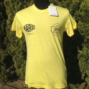 Givenchy T-Shirt Men New with Tags Yellow